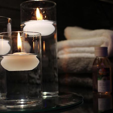 Le Love Spa Lyon Eksteriør billede