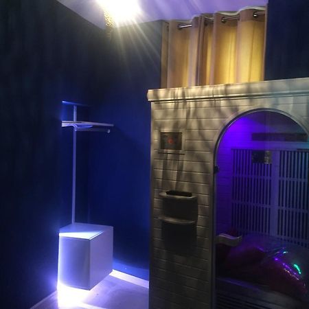 Le Love Spa Lyon Eksteriør billede
