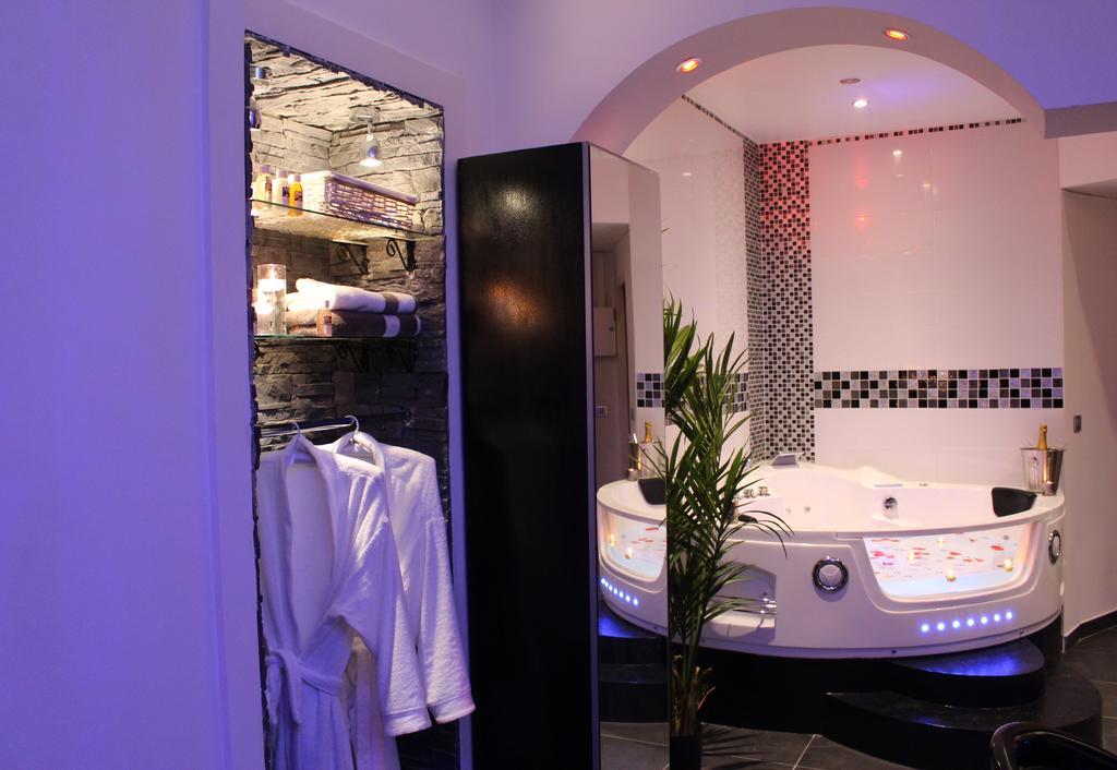 Le Love Spa Lyon Værelse billede