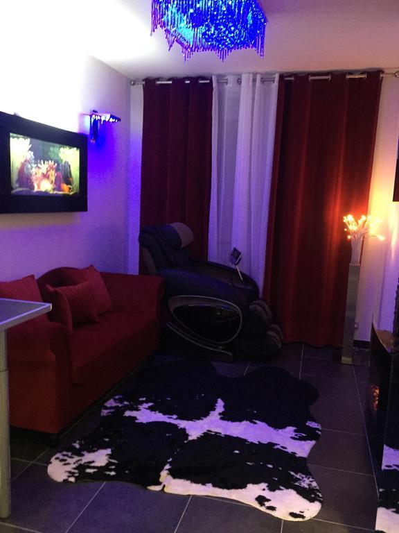 Le Love Spa Lyon Eksteriør billede