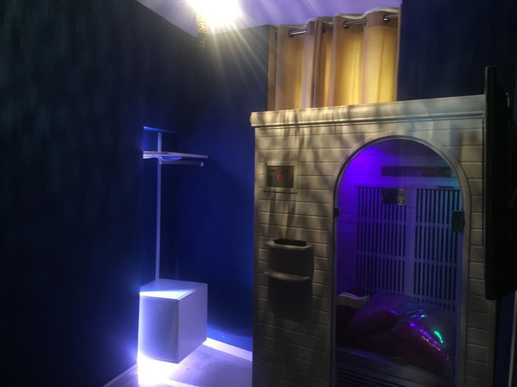 Le Love Spa Lyon Eksteriør billede