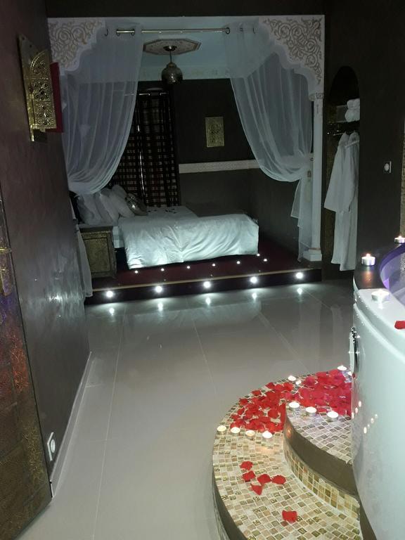 Le Love Spa Lyon Eksteriør billede